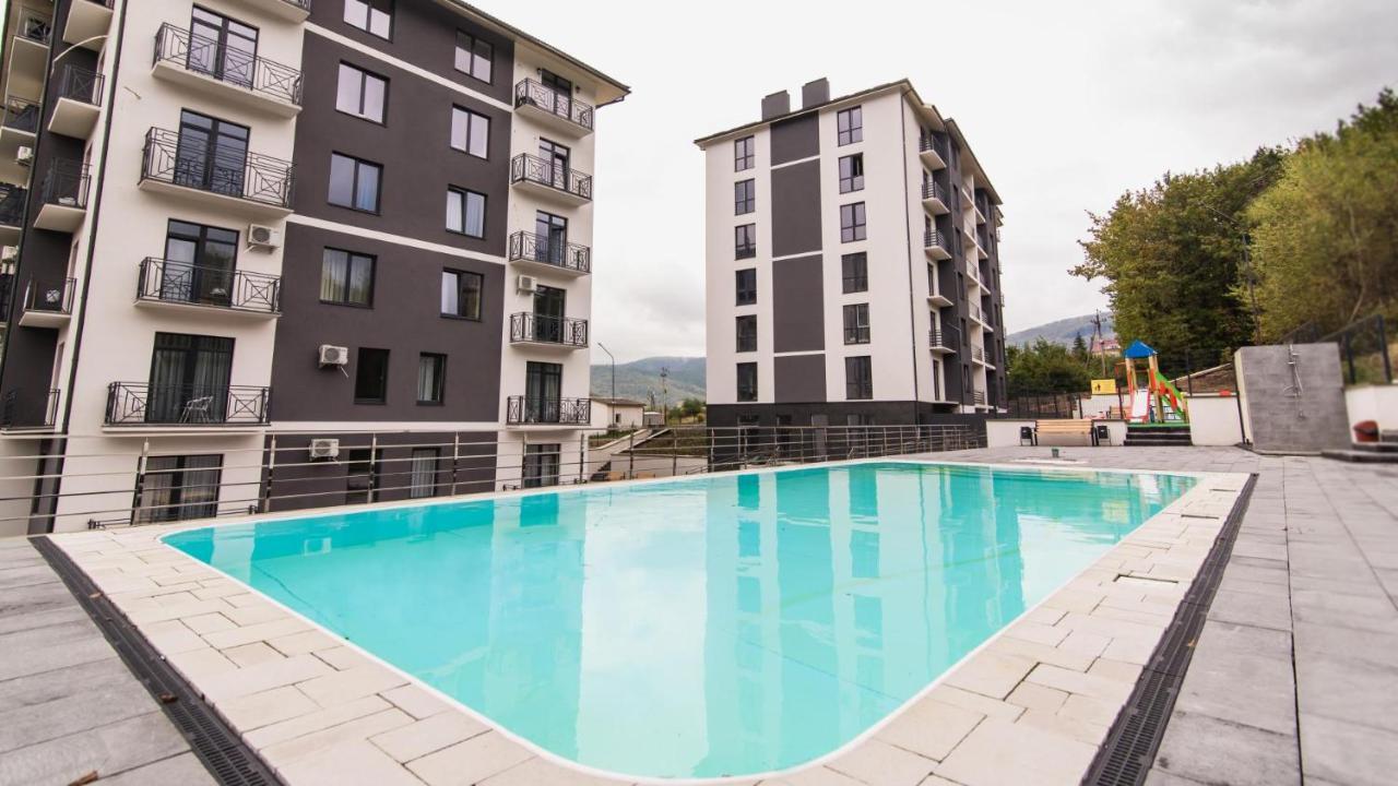 Апартаменти У Сонячному Закарпатті Poljana Exterior foto