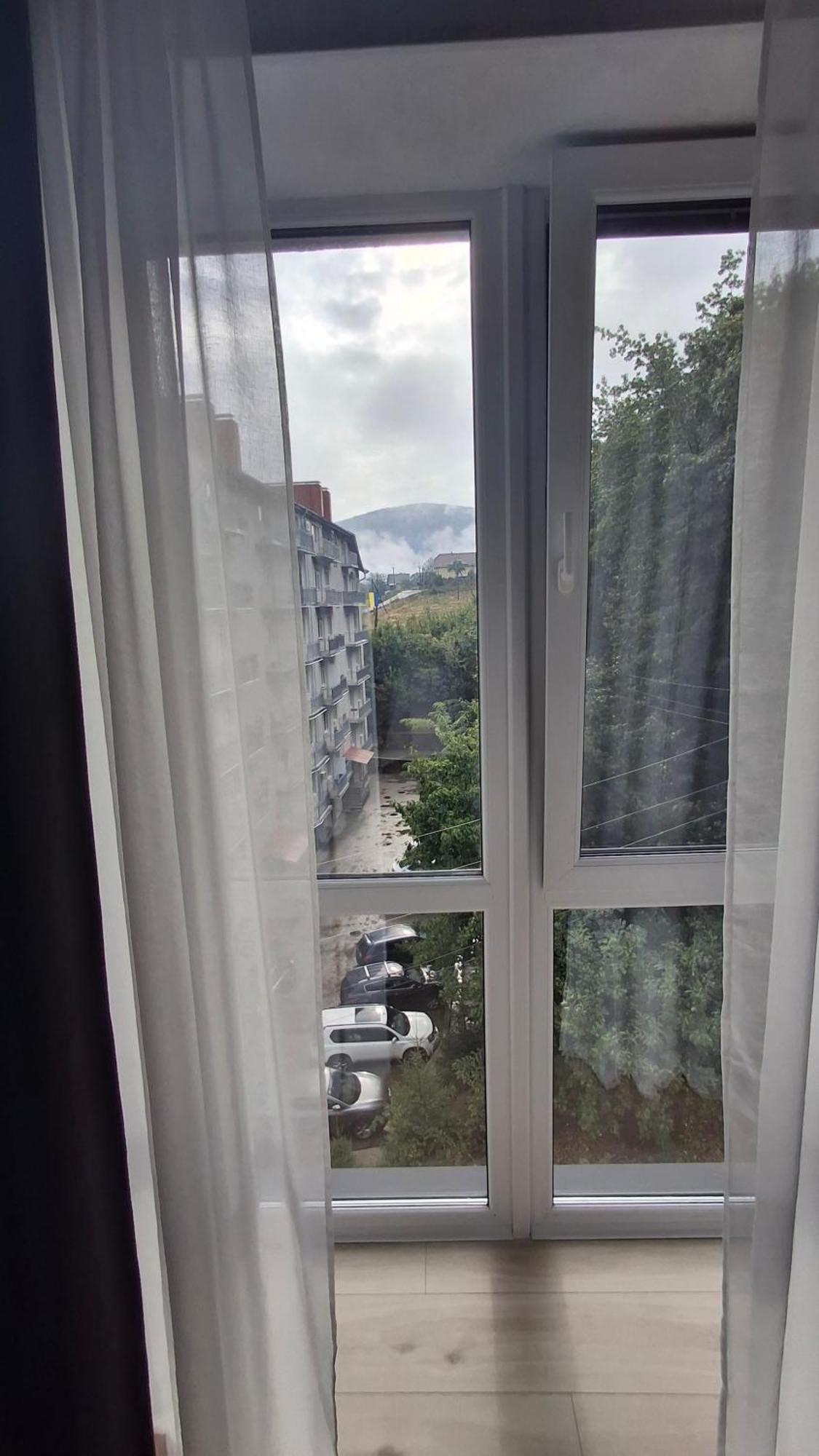 Апартаменти У Сонячному Закарпатті Poljana Exterior foto